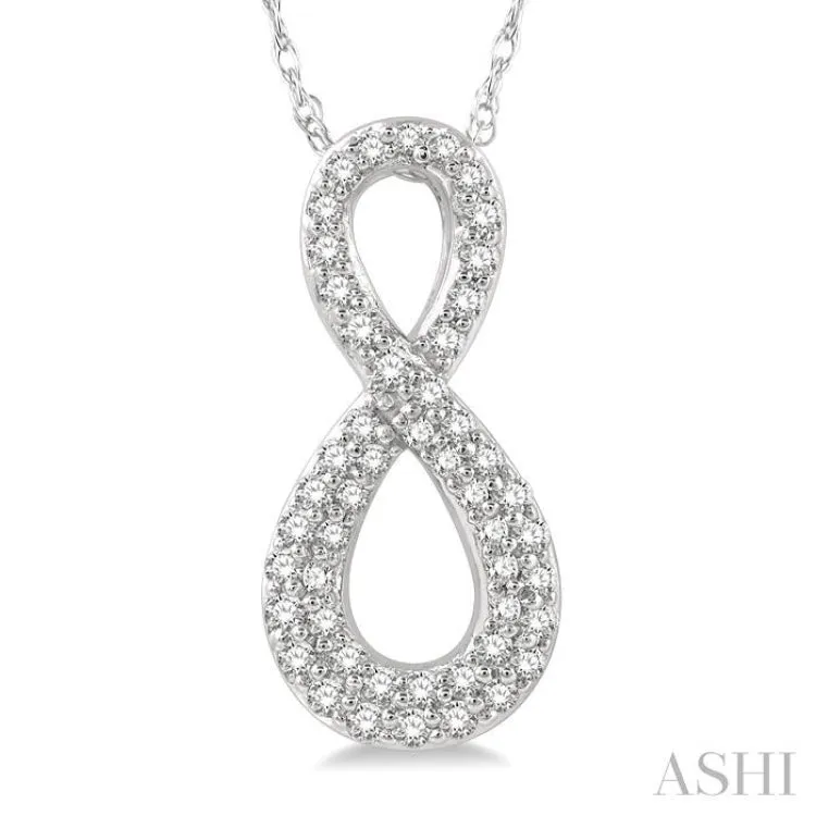 1/4 Ctw Round Cut Diamond Infinity Pendant With Chain in 14K White Gold