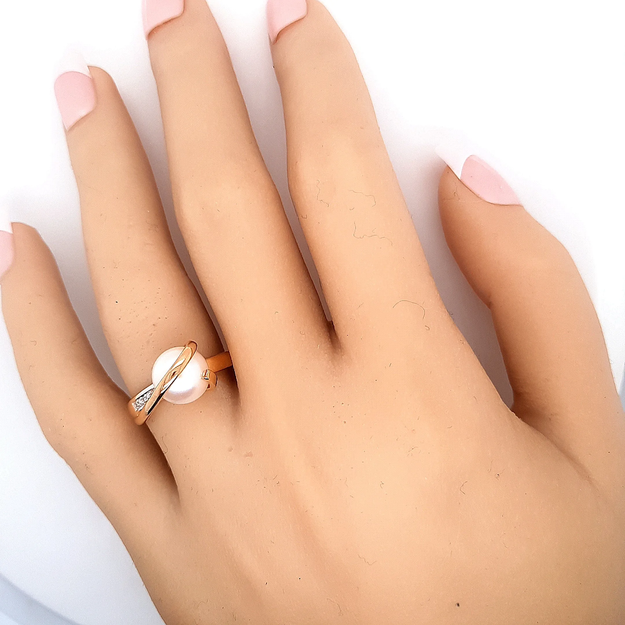 18ct Yellow Gold Pearl & Diamond Ring