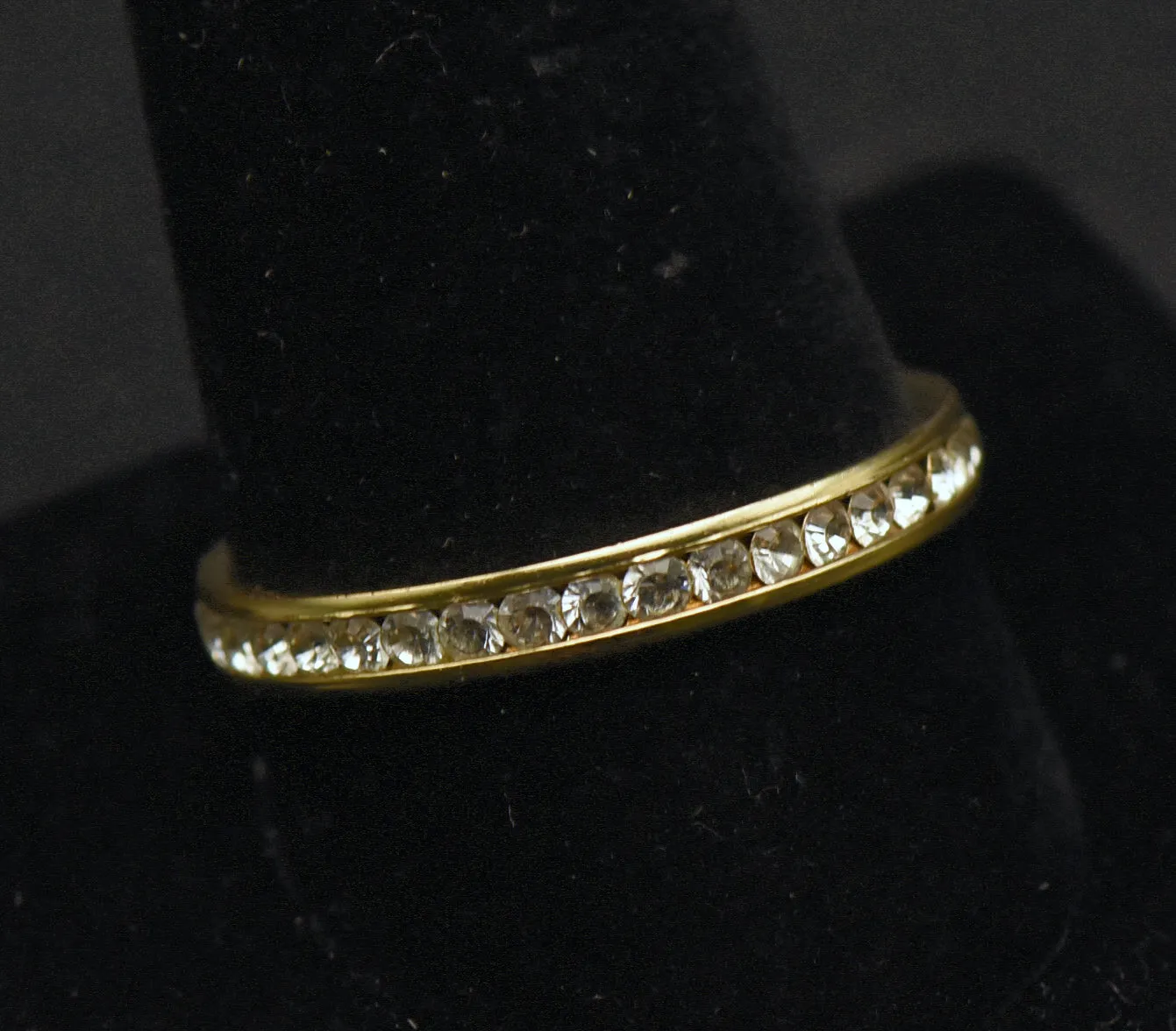 Avon - Gold Plated Rhinestone Infinity Band - Size 10.75