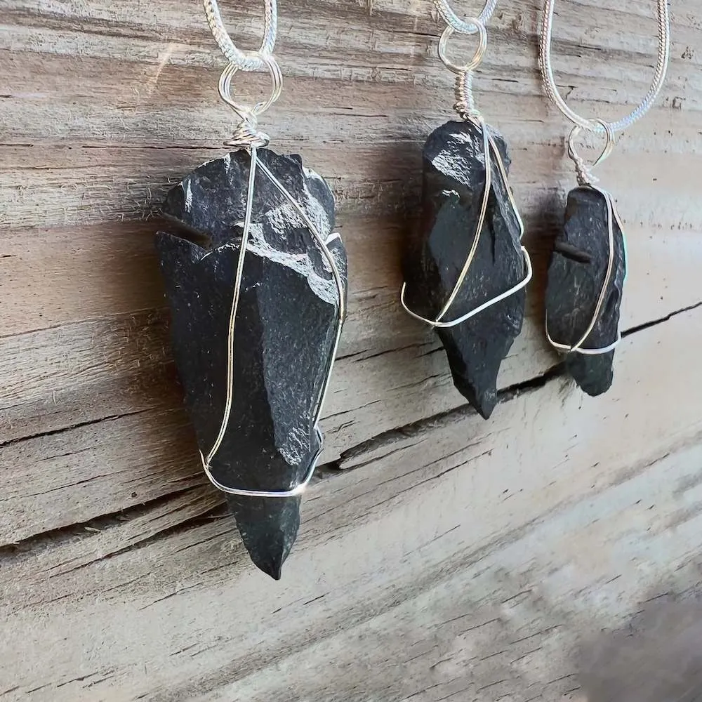 Black Agate Pendant Necklace