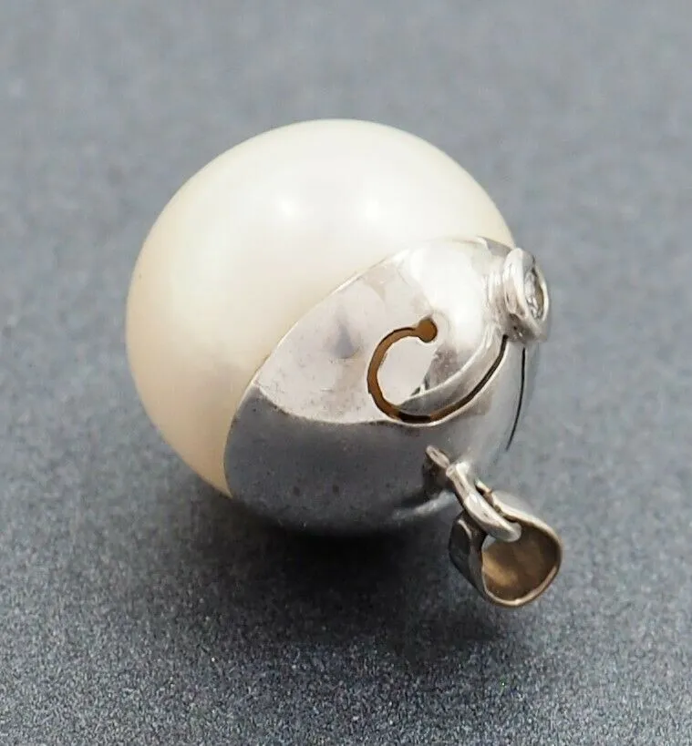 Button Pearl & Diamond 18ct White Gold Pendant