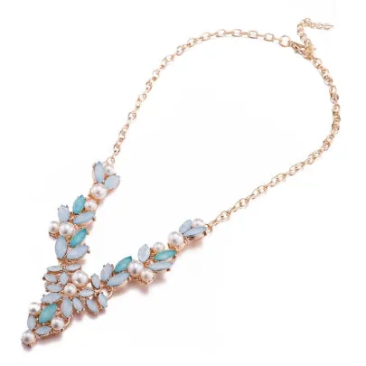 Cheap Glass Stone & Pearl Design Zinc Alloy Necklace