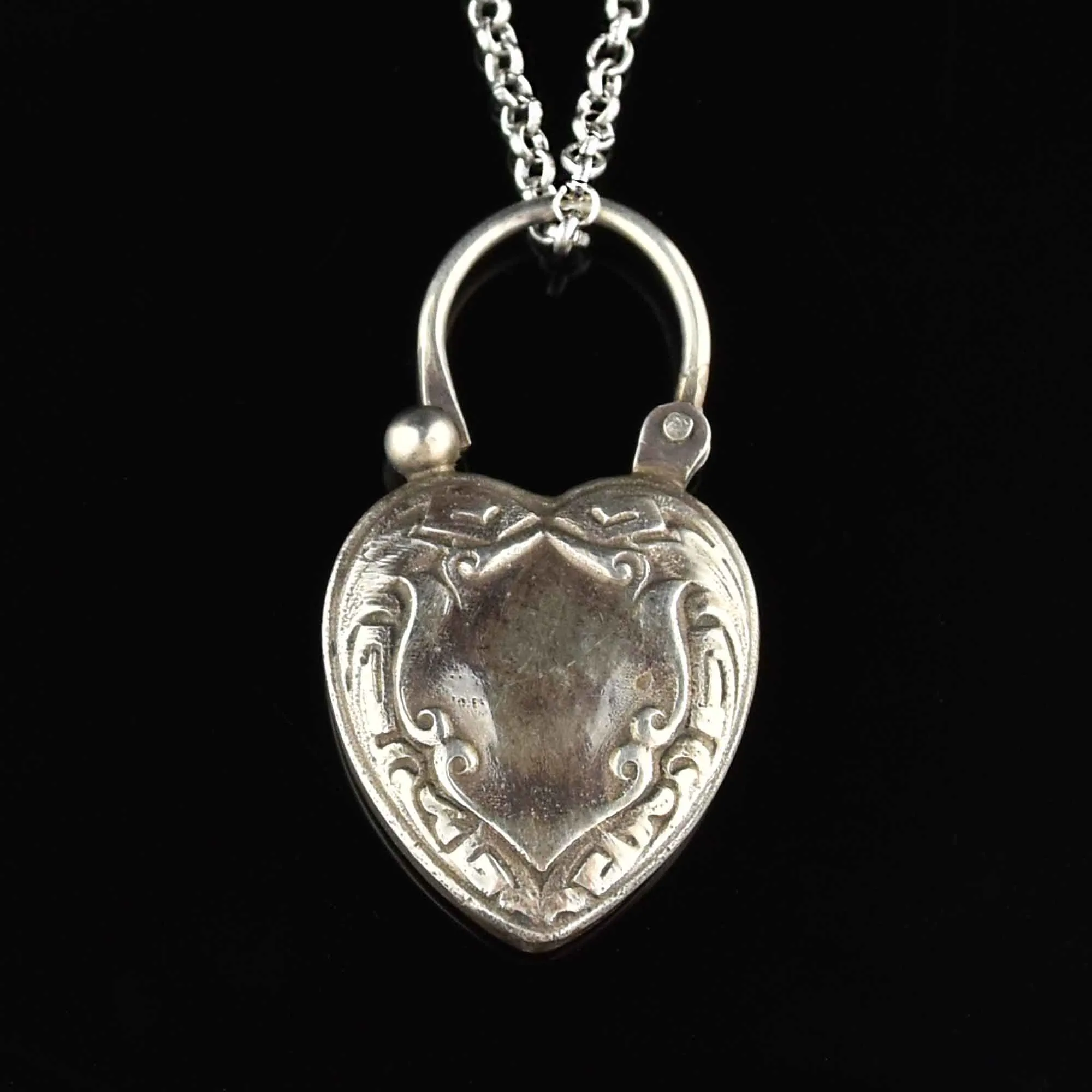 Engraved Silver Agate Heart Padlock Pendant Necklace