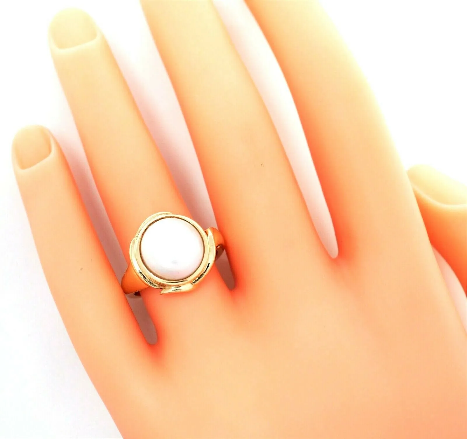 Mabe Pearl 9ct Yellow Gold Ring