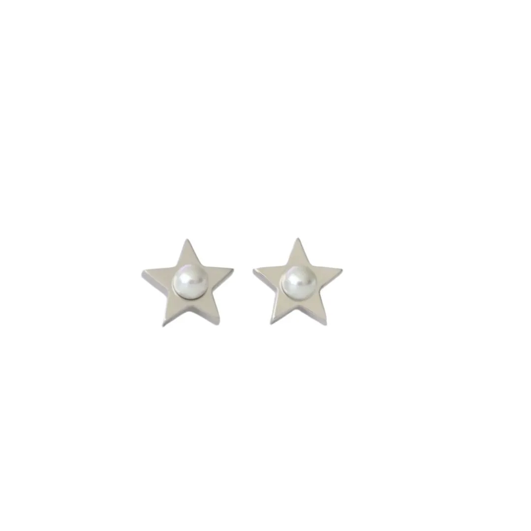 MADRE PERLA PEARL STAR STUD EARRINGS