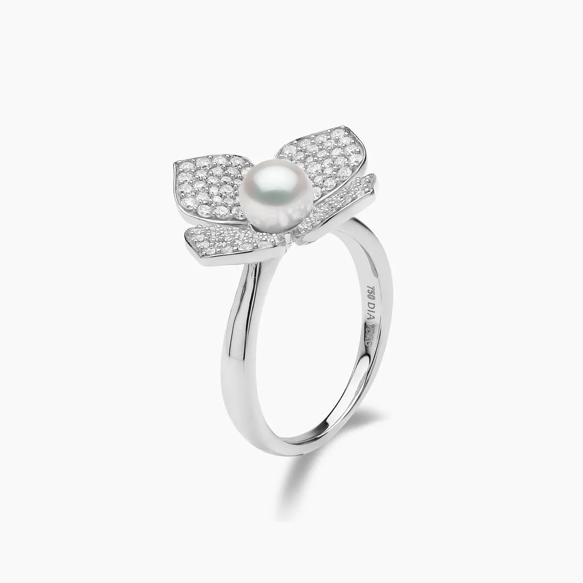 Petal 18K Gold Pearl and Pavé Diamond Signature Ring