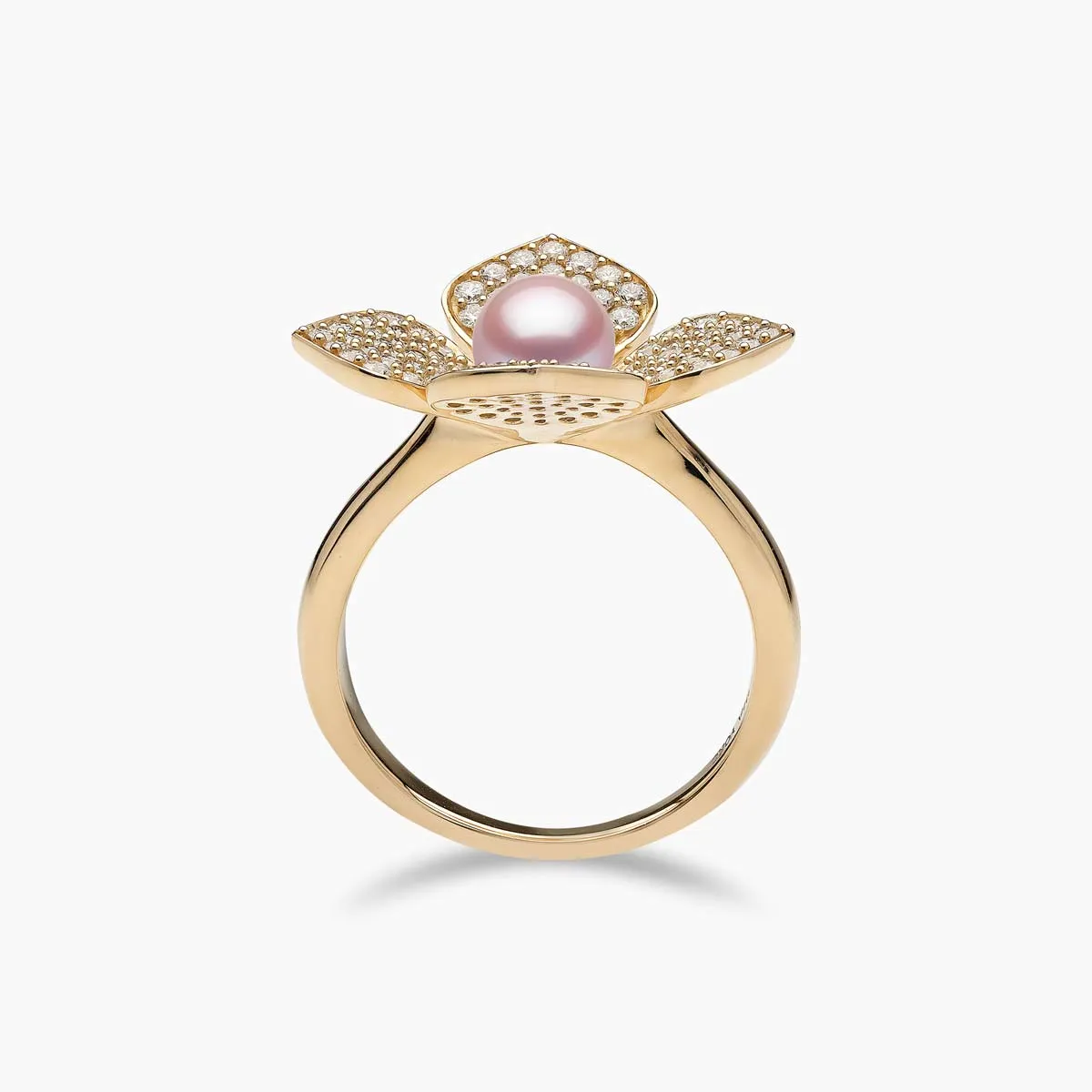 Petal 18K Gold Pearl and Pavé Diamond Signature Ring