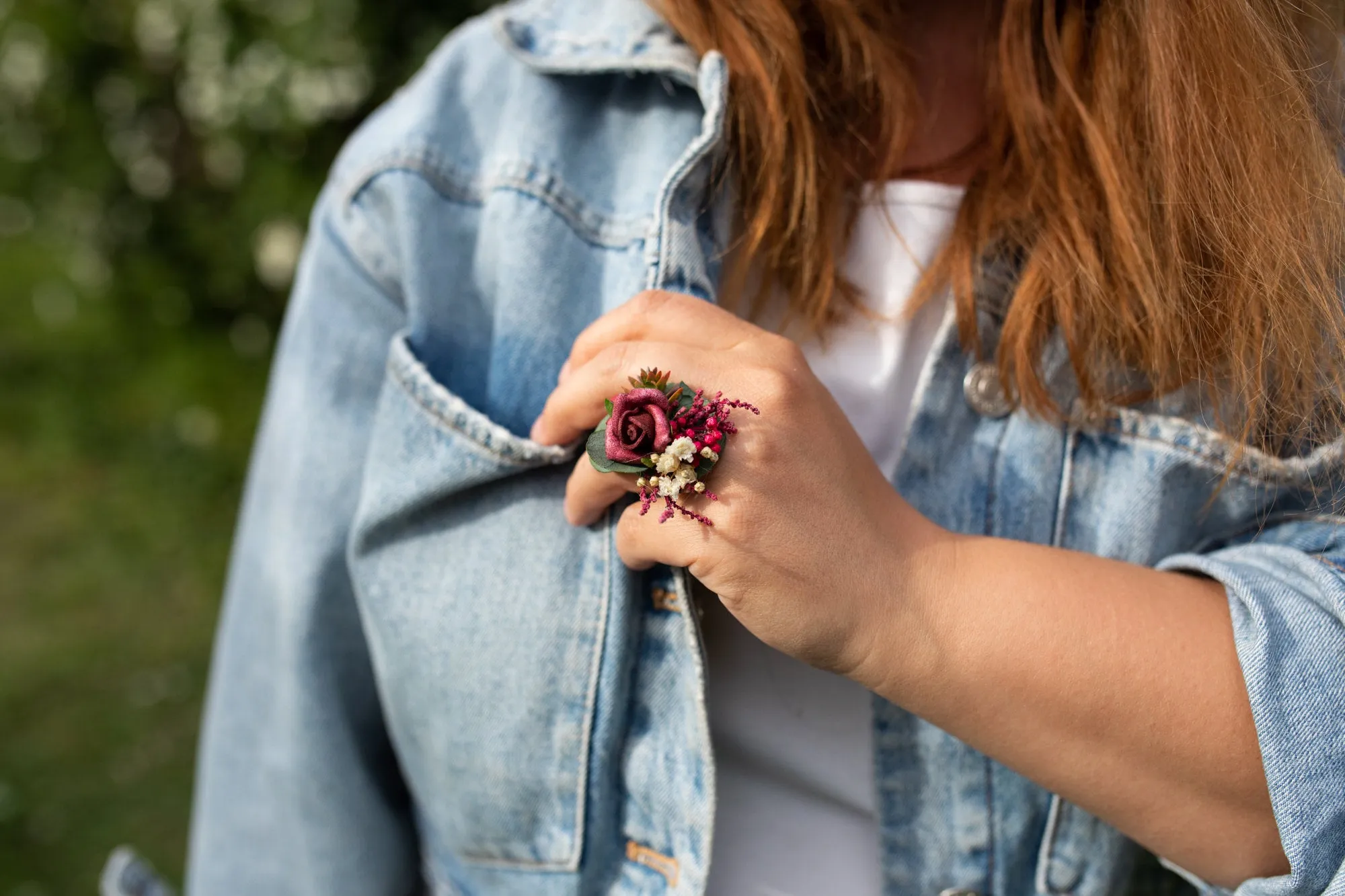 Romantic burgundy flower ring Bridal ring with baby's breath Ring with red wine rose Adjustable ring Nickel free Magaela accessories Wedding