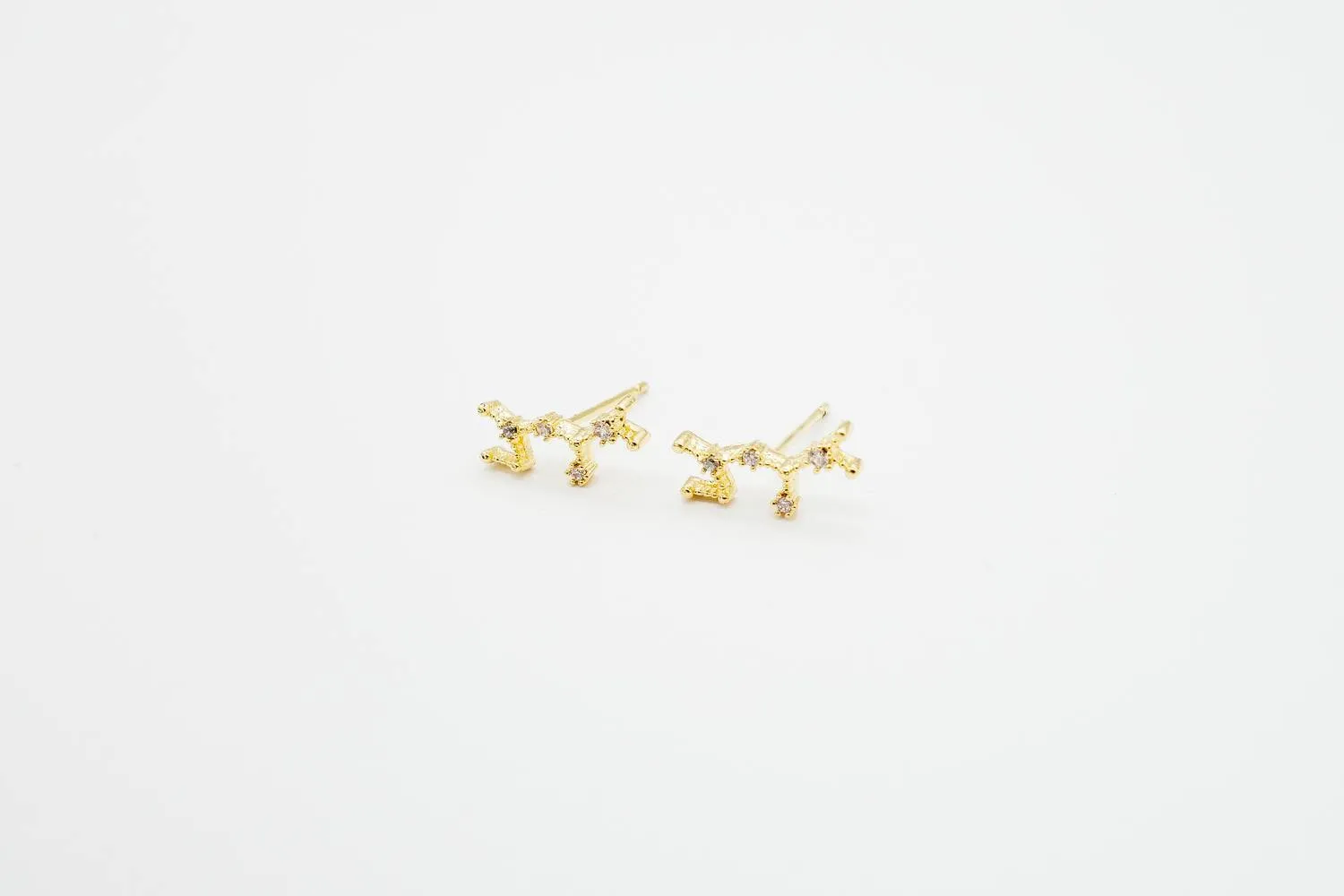 Sagittarius Earrings Nov 22. - Dec 21.