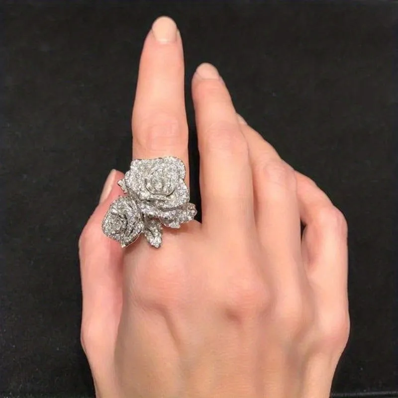 Stunning Shining Flower Zircon Silver Plated Ring